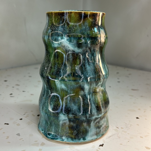 Beautiful Naturecore Froggy Frogs Ceramic Pottery Glazed Vase/Holder - Picture 5 of 12